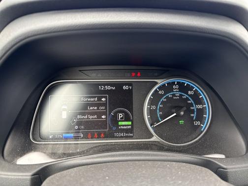 2024 Nissan Leaf SV PLUS