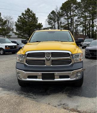 2016 RAM 1500 SLT