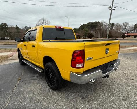 2016 RAM 1500 SLT
