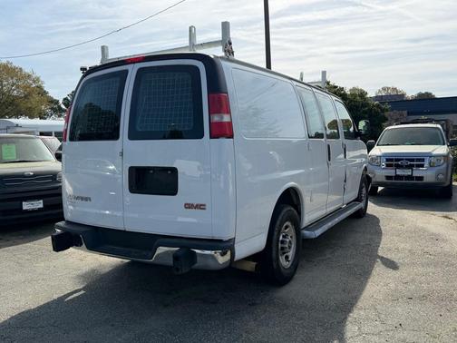 2017 GMC Savana 2500 Work Van