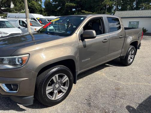 Tan 2016 Chevrolet Colorado LT