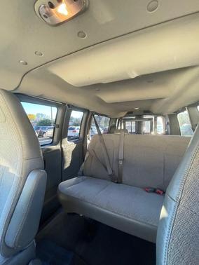 2017 Chevrolet Express 2500 LT