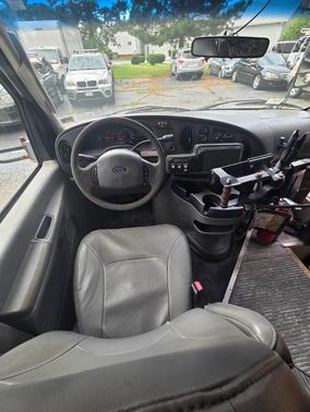 2007 Ford E350 Super Duty E-350