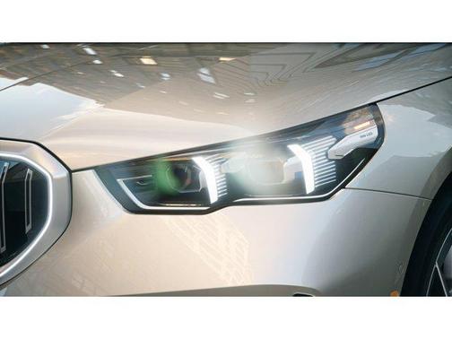 Oxide Grey II Metallic 2027 BMW 530 i xDrive