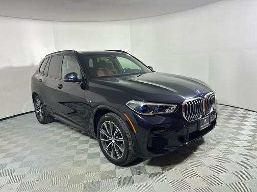 Carbon Black Metallic 2023 BMW X5 PHEV xDrive45e