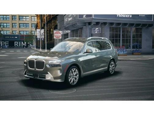 Dravit Grey Metallic 2026 BMW X7 xDrive40i