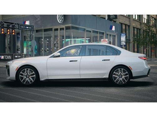 Brooklyn Grey Metallic 2026 BMW 740 xDrive
