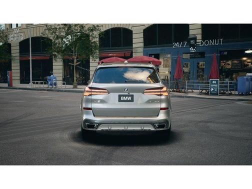 Skyscraper Grey Metallic 2026 BMW X5 PHEV xDrive50e