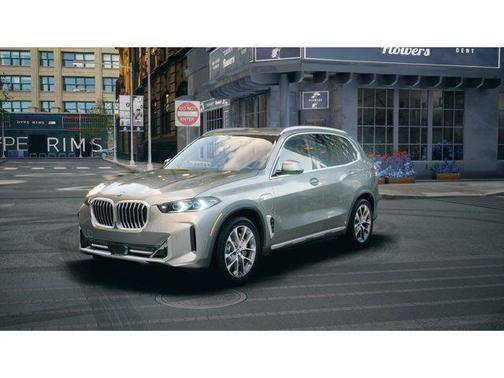 Skyscraper Grey Metallic 2026 BMW X5 PHEV xDrive50e