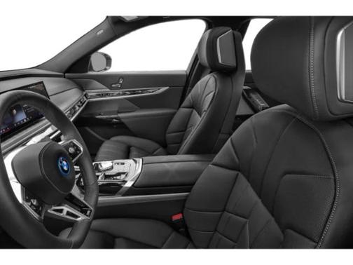 Carbon Black Metallic 2026 BMW 750e i xDrive
