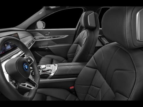 Carbon Black Metallic 2026 BMW 750e i xDrive