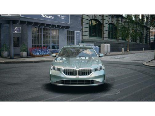 Cape York Green Metallic 2026 BMW 530 530i xDrive