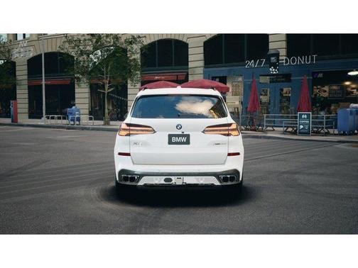 Alpine White 2026 BMW X5 xDrive40i