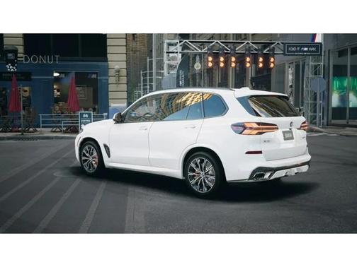 Alpine White 2026 BMW X5 xDrive40i