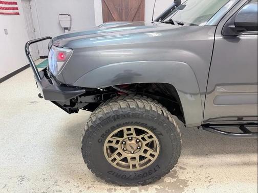 2014 Toyota Tacoma Base