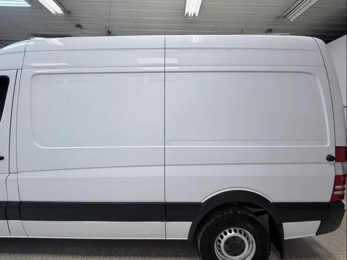 2017 Mercedes-Benz Sprinter 2500 Standard Roof V6