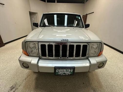 2007 Jeep Commander Sport