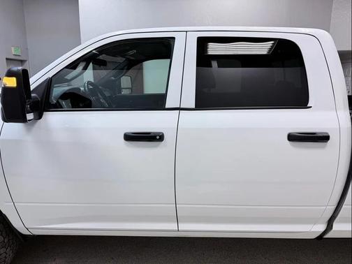 2023 RAM 2500 Tradesman Crew Cab 4x4 8' Box