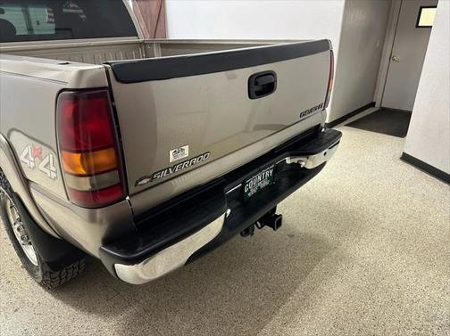 2002 Chevrolet Silverado 2500 LT H/D Extended Cab