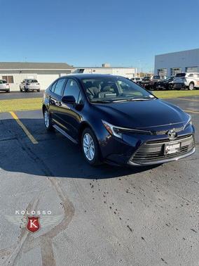 2026 Toyota Corolla Hybrid LE