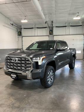 01g3/Lb44 2026 Toyota Tundra 1794 Edition