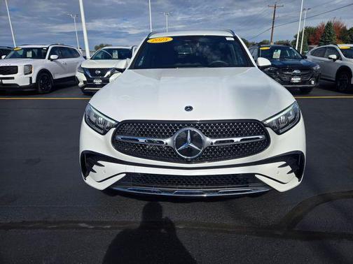 2025 Mercedes-Benz GLC 350e Base