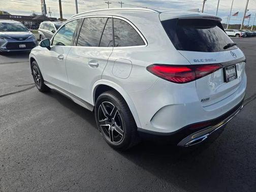 2025 Mercedes-Benz GLC 350e Base