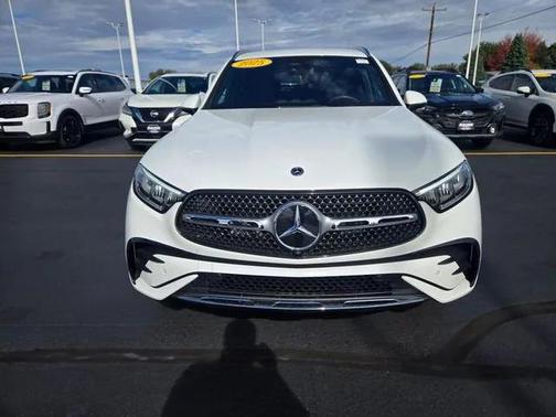 2025 Mercedes-Benz GLC 350e Base