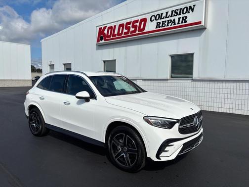 2025 Mercedes-Benz GLC 350e Base