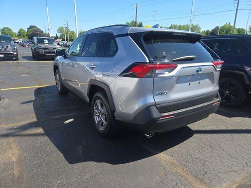 Silver Sky Metallic 2023 Toyota RAV4 Hybrid XLE