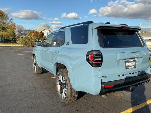 2025 Toyota 4Runner TRD Sport