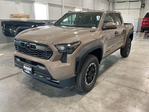 2026 Toyota Tacoma Hybrid TRD Off Road