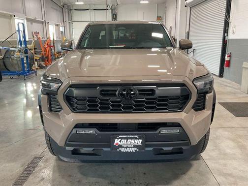 2026 Toyota Tacoma Hybrid TRD Off Road