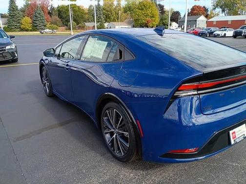 2024 Toyota Prius XLE