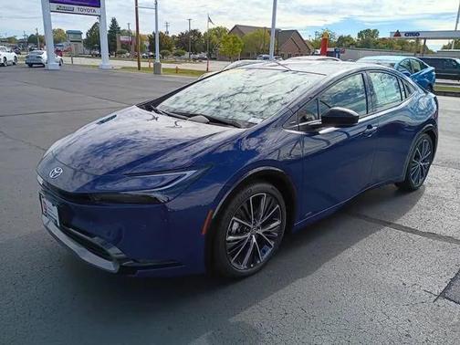 2024 Toyota Prius XLE