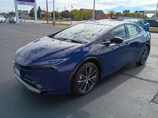 2024 Toyota Prius XLE