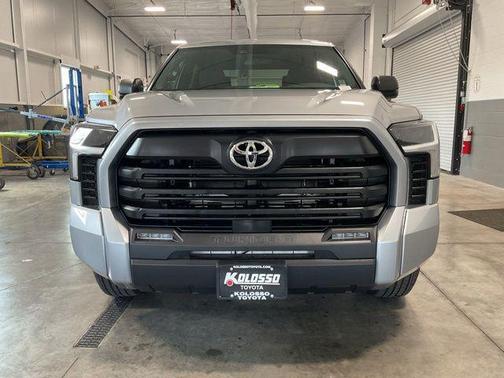 01j9/Fb21 2026 Toyota Tundra SR5
