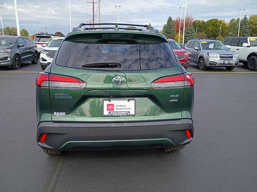 2022 Toyota Corolla Cross XLE