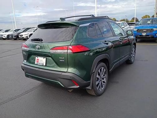 2022 Toyota Corolla Cross XLE