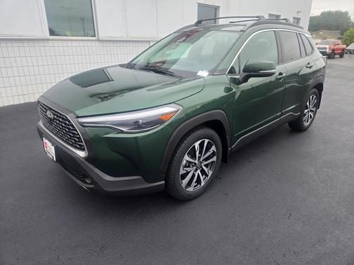 2022 Toyota Corolla Cross XLE