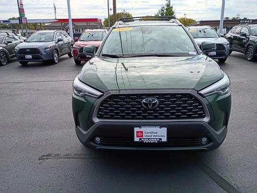 2022 Toyota Corolla Cross XLE
