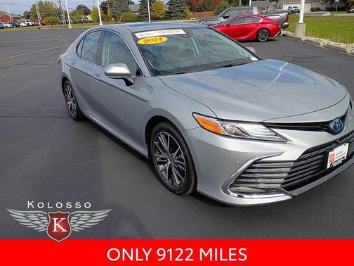 2024 Toyota Camry Hybrid XLE