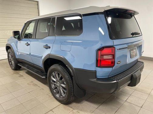 2025 Toyota Land Cruiser Base