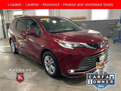 2021 Toyota Sienna Platinum 7 Passenger