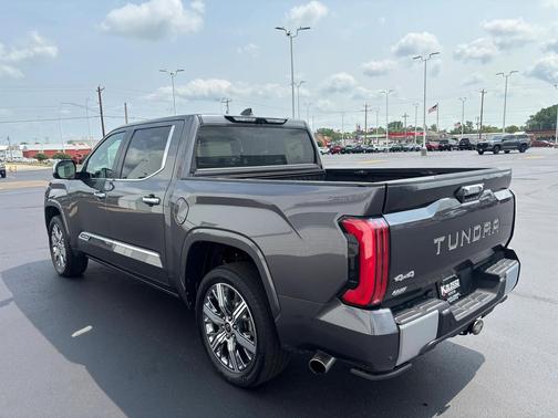 2024 Toyota Tundra Hybrid Capstone