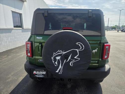 2023 Ford Bronco Outer Banks