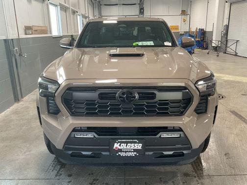 2026 Toyota Tacoma Hybrid TRD Sport