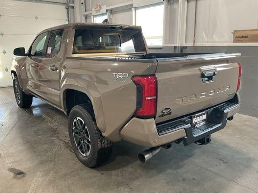 2026 Toyota Tacoma Hybrid TRD Sport