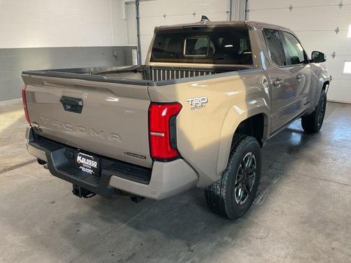 2026 Toyota Tacoma Hybrid TRD Sport