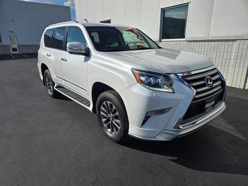 2019 Lexus GX 460 Base